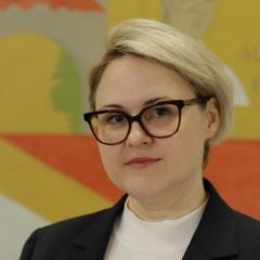 Бюлбюл Елена